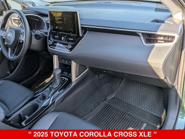 2025 Toyota Corolla Cross XLE