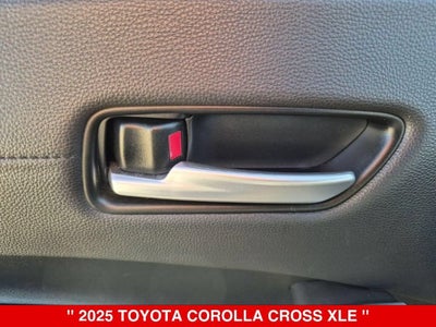 2025 Toyota Corolla Cross XLE