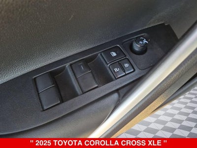 2025 Toyota Corolla Cross XLE