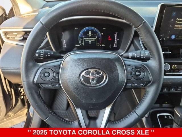 2025 Toyota Corolla Cross XLE