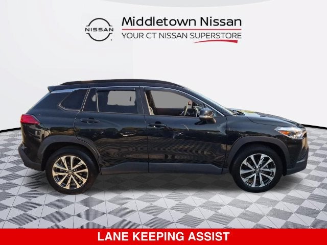 2025 Toyota Corolla Cross XLE
