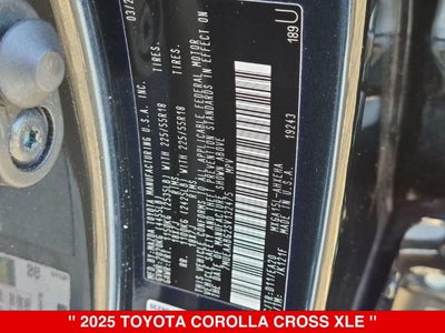 2025 Toyota Corolla Cross XLE
