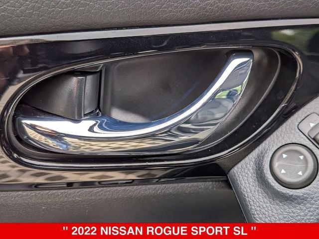 2022 Nissan Rogue Sport SL