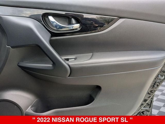2022 Nissan Rogue Sport SL