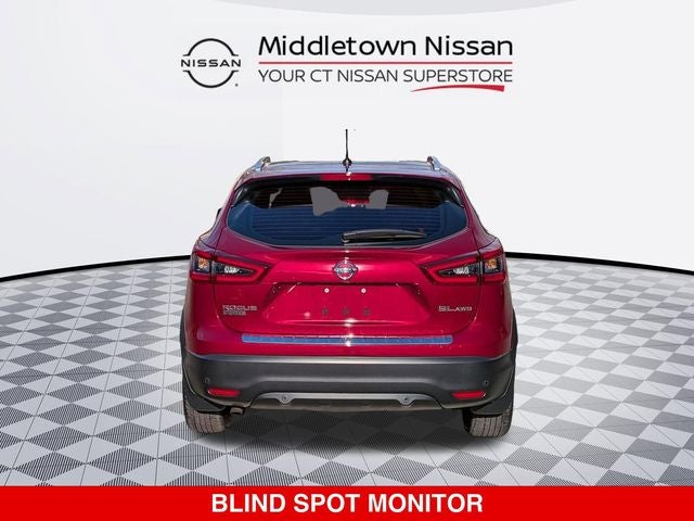 2022 Nissan Rogue Sport SL