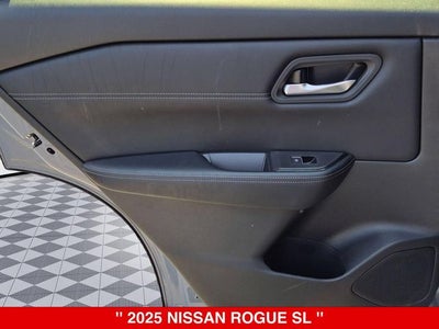 2025 Nissan Rogue SL