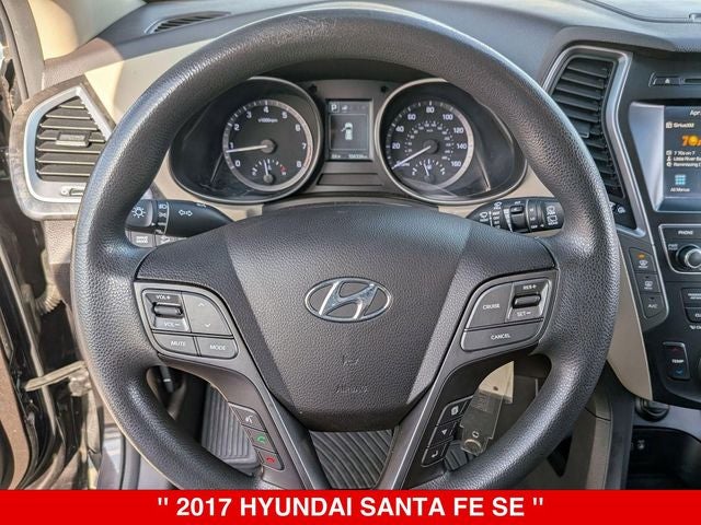 2017 Hyundai Santa Fe SE