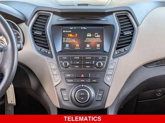 2017 Hyundai Santa Fe SE