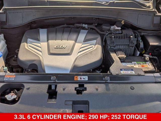 2017 Hyundai Santa Fe SE