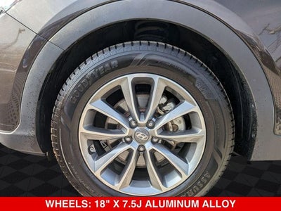 2017 Hyundai Santa Fe SE