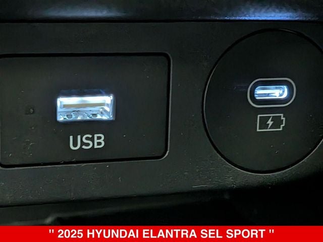 2025 Hyundai Elantra SEL Sport