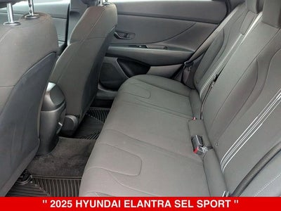 2025 Hyundai Elantra SEL Sport
