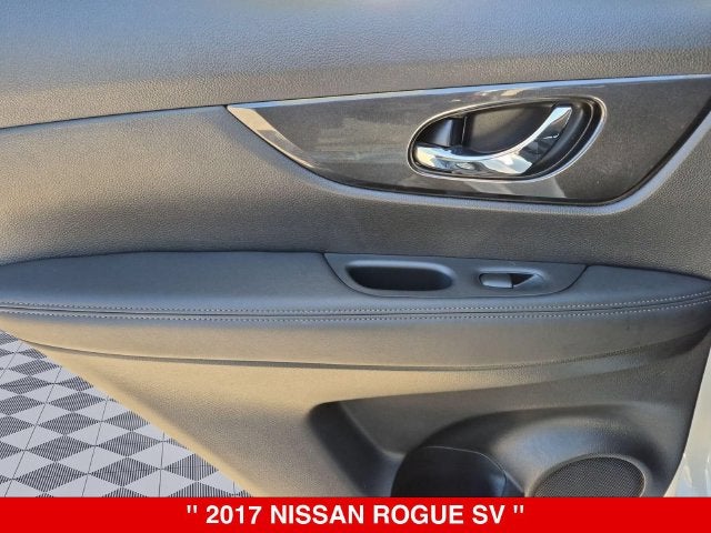 2017 Nissan Rogue SV