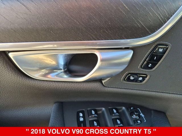 2018 Volvo V90 Cross Country T5