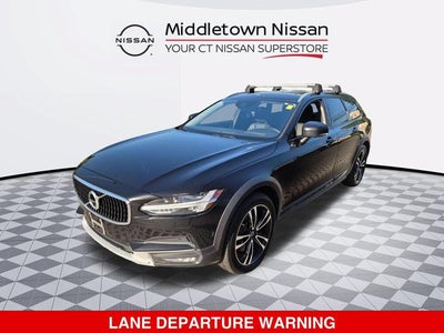 2018 Volvo V90 Cross Country T5
